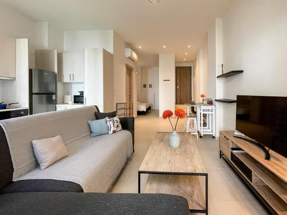 Soho Modern 55Sqm Studio With Secret Garden Apartment Athens Ngoại thất bức ảnh